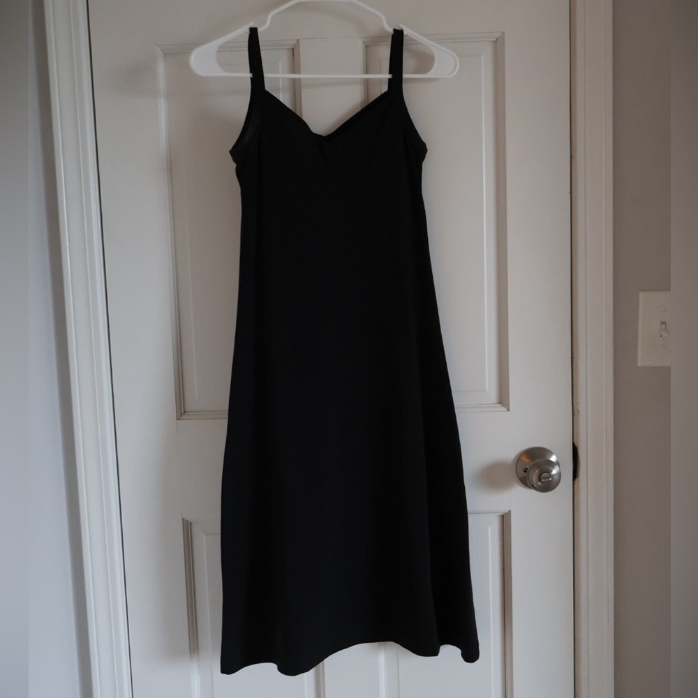 Patagonia Organic Cotton Black Midi Dress XS Outdoorsy Built in Bra